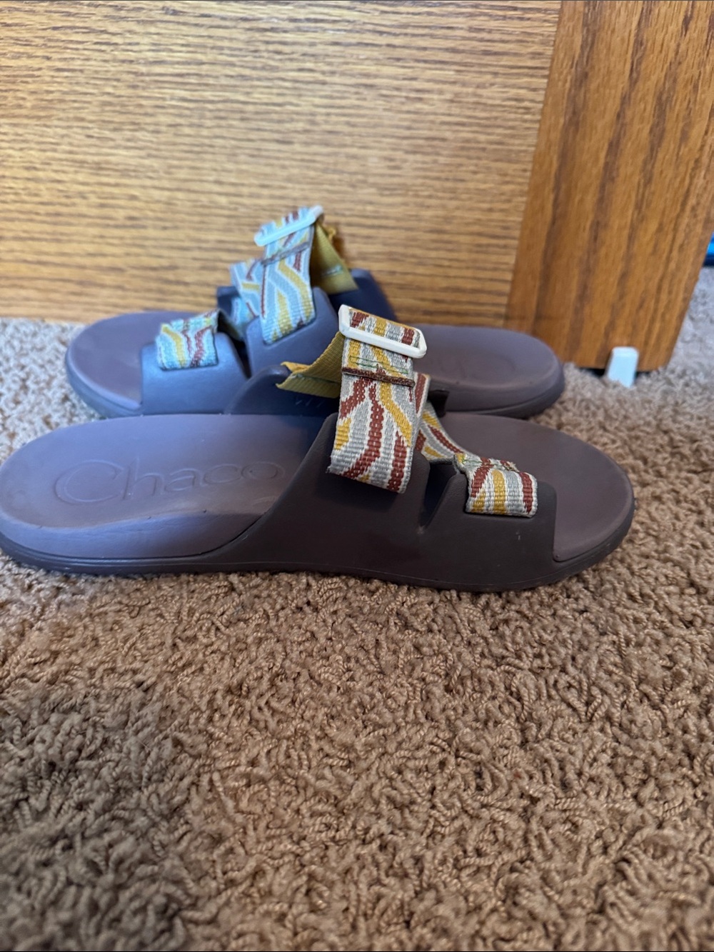 Chaco brown Footbed Slides  with Yellow and Brown Patterned Straps - Picture 3 of 4